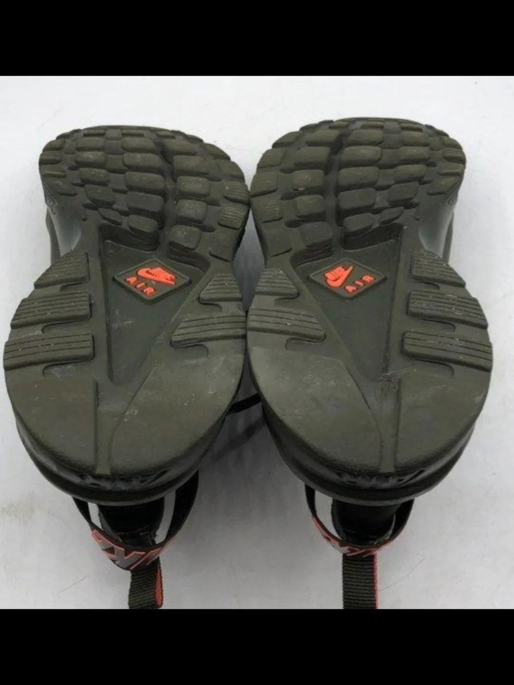Nike Huarache Run Ultra 'Cargo Khaki' Sneakers Size 10 Used Exc MSRP $140